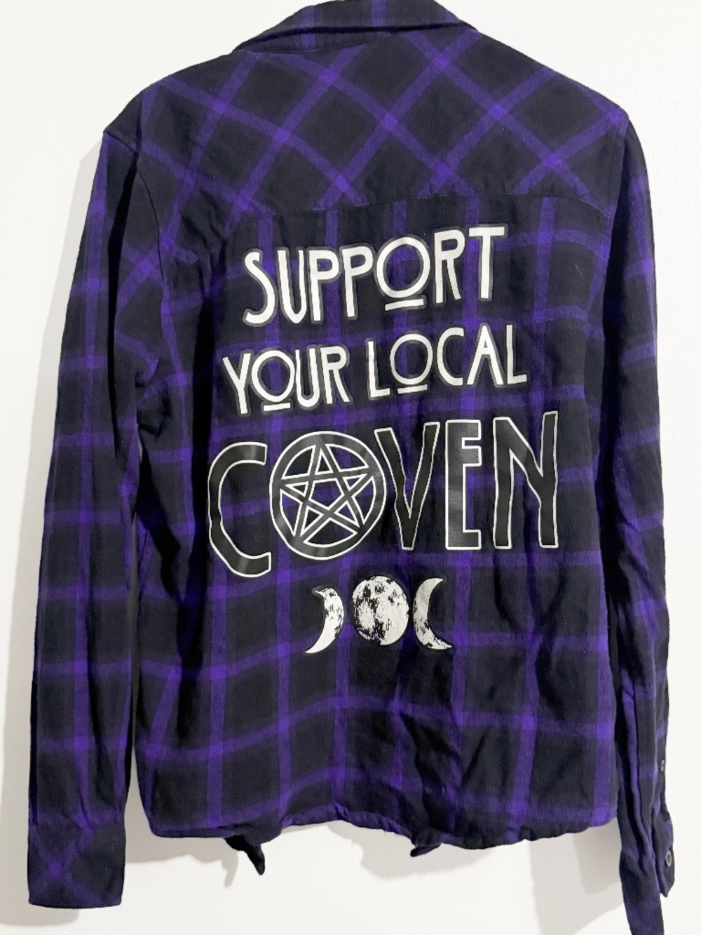 Spirit Halloween American Horror Story Coven Purple Flannel Button Down Shirt